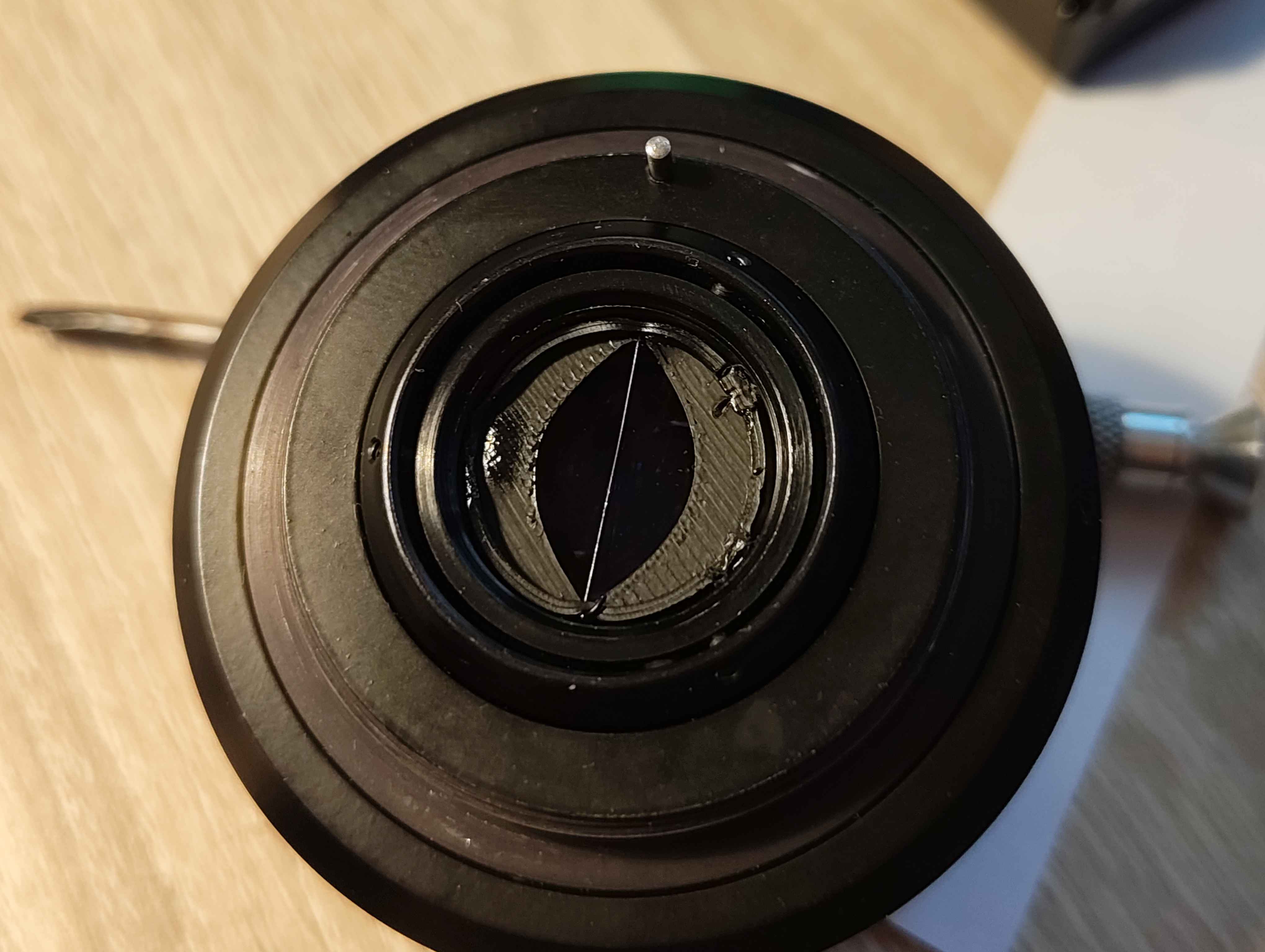 an image of the mod part in a lens